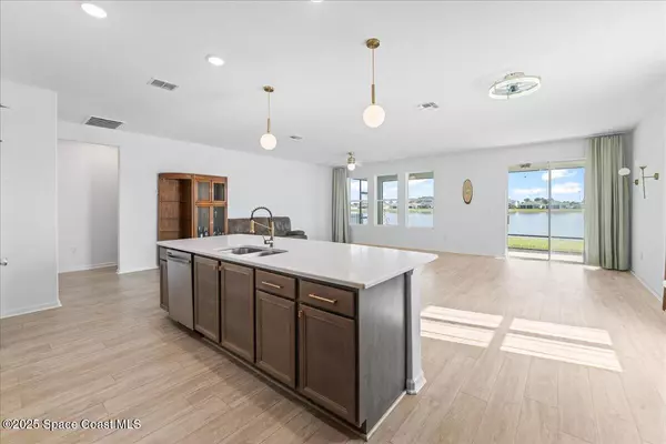 Palm Bay, FL 32907,2601 Pinwherry ST NW