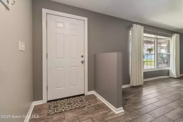 Merritt Island, FL 32952,496 Tina PL