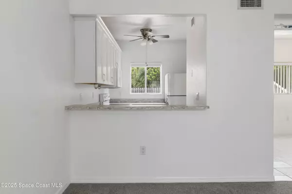 Cape Canaveral, FL 32920,405 Ocean Park LN