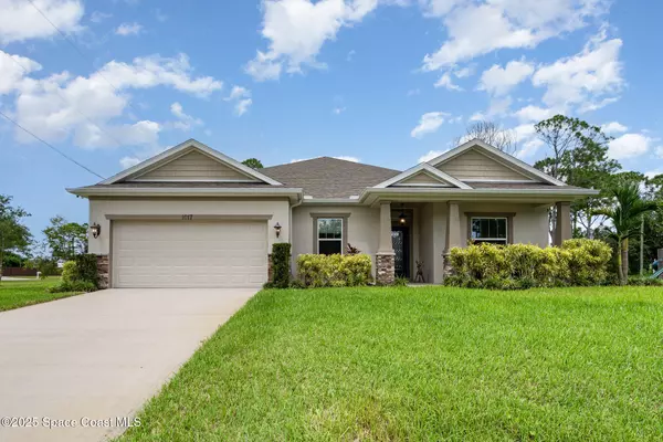 1017 Welco ST SE, Palm Bay, FL 32909