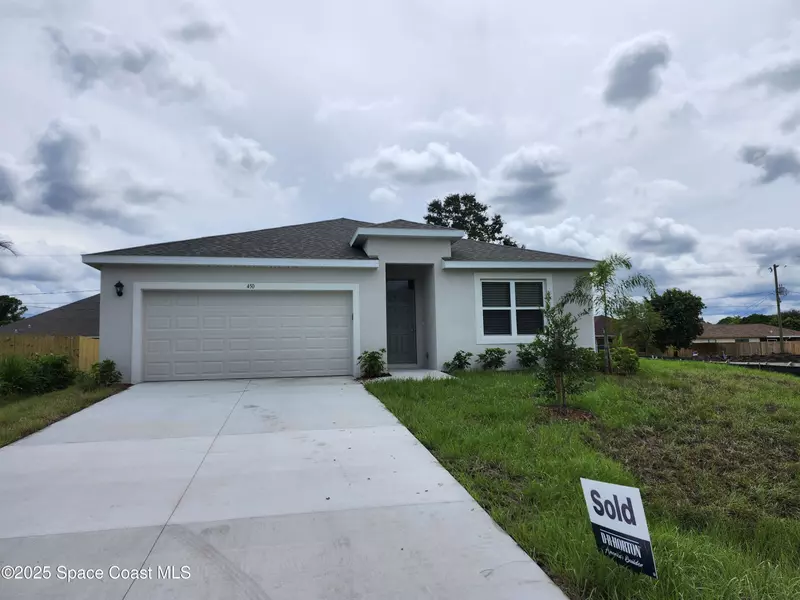 450 Awin CIR SE, Palm Bay, FL 32909