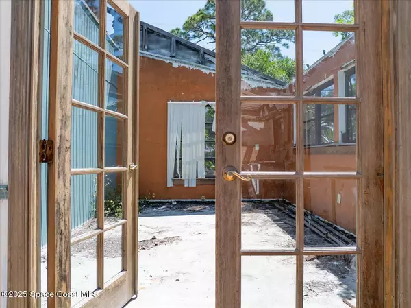 Rockledge, FL 32955,150 Oakledge DR