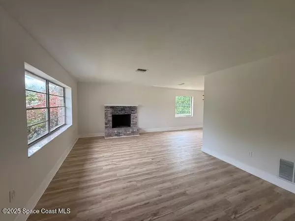 Titusville, FL 32780,2352 Armour CT