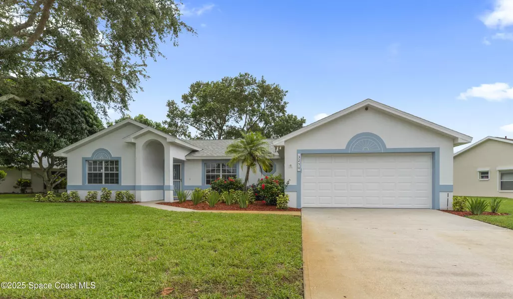 3250 Brentwood LN, Melbourne, FL 32934