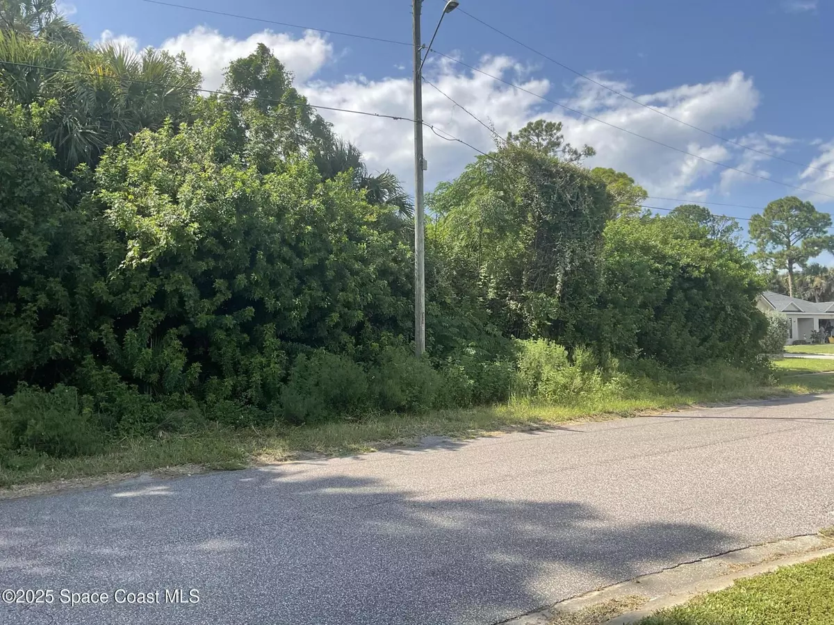 Cocoa, FL 32927,000 Arabella Lane LN