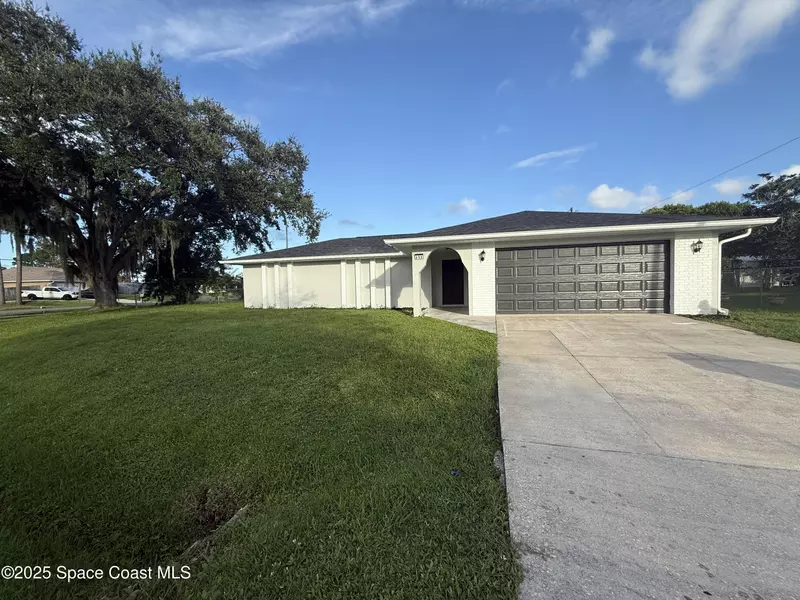 499 Brighton AVE NE, Palm Bay, FL 32907