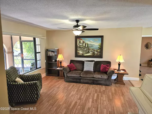 Palm Bay, FL 32905,898 Hampton DR NE