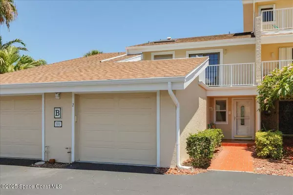 Melbourne Beach, FL 32951,101 La Costa ST #2b