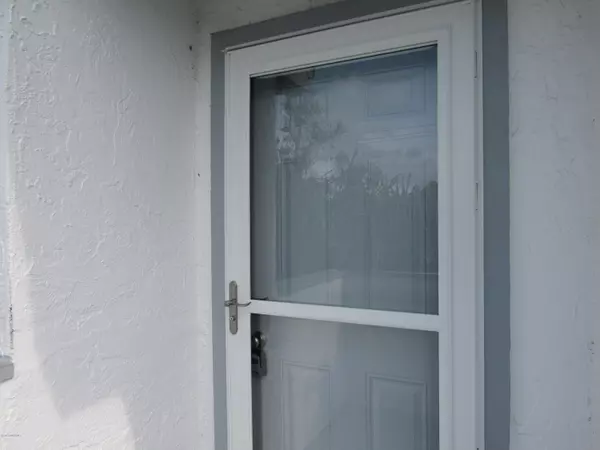 Cape Canaveral, FL 32920,526 Beach Park LN