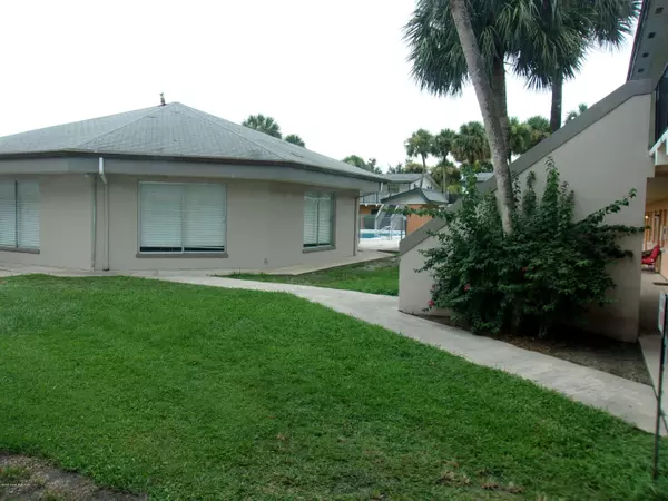 Cocoa, FL 32922,1711 Dixon BLVD #242