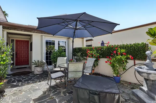 Indian Harbour Beach, FL 32937,527 Summerset CT