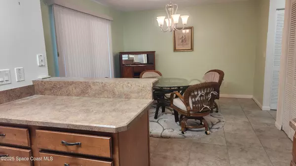 Palm Bay, FL 32905,2816 Manor DR NE