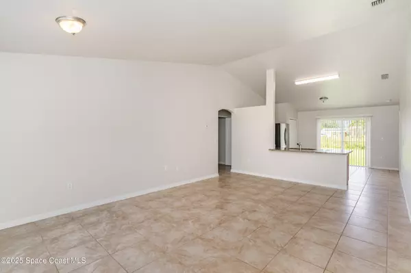 Palm Bay, FL 32909,774 Fletcher RD SE