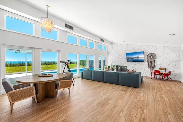 Melbourne Beach, FL 32951,5435 S Hwy A1a