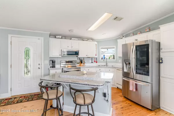 Barefoot Bay, FL 32976,1115 Barefoot CIR