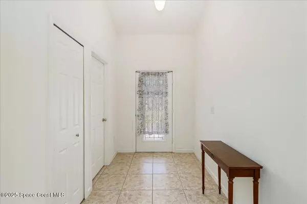 Palm Bay, FL 32907,2058 Snapdragon DR NW