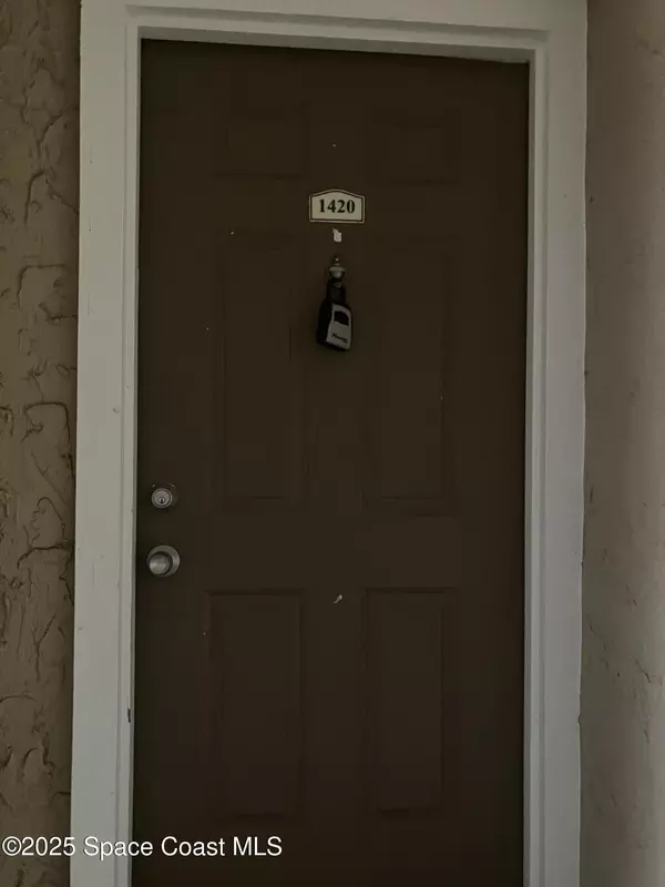 Melbourne, FL 32940,7667 N Wickham RD #1420