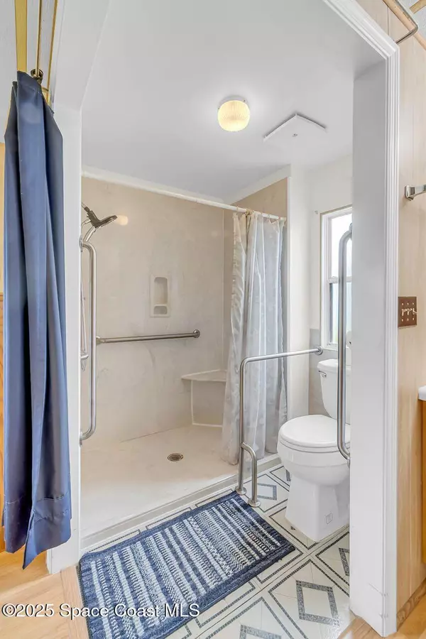 Melbourne, FL 32904,564 Jennifer CIR