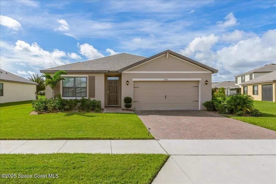 6784 Topaz DR, Grant-valkaria, FL 32949
