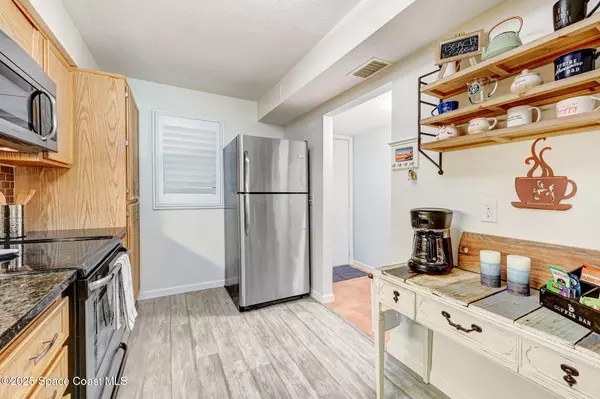 Indian Harbour Beach, FL 32937,520 Palm Springs BLVD #112