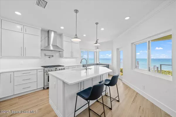 Melbourne Beach, FL 32951,7155 S Highway A1a