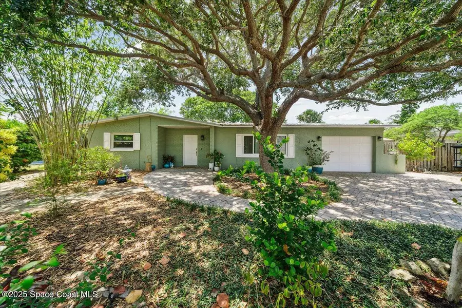 1883 Gulf CT, Indialantic, FL 32903