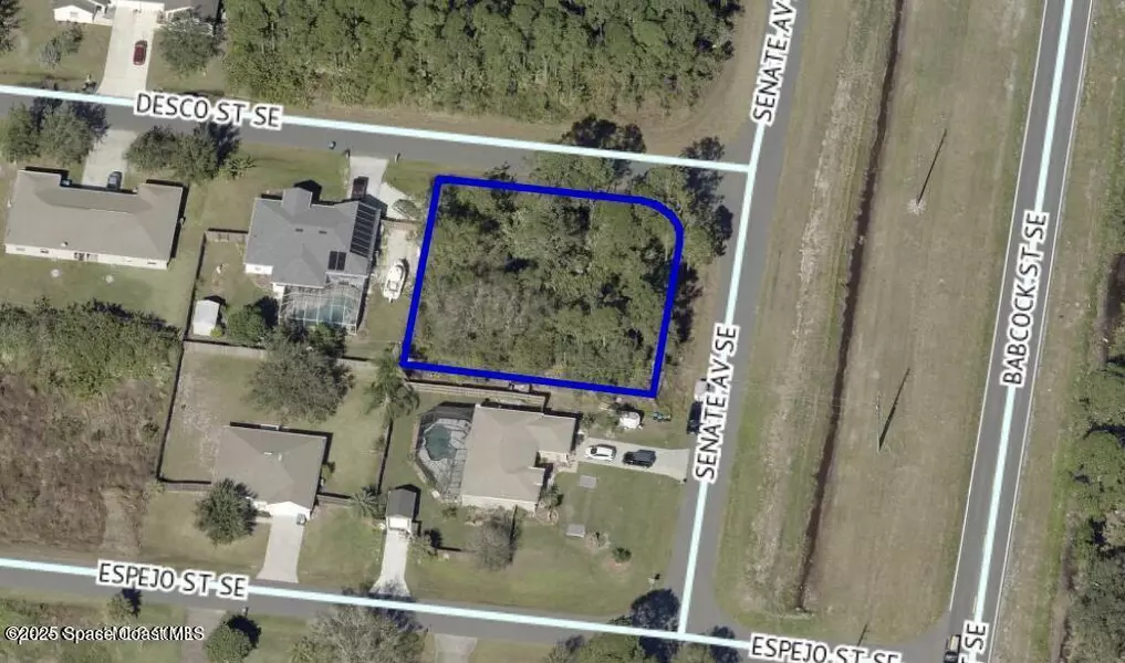 1694 Desco ST SE, Palm Bay, FL 32909
