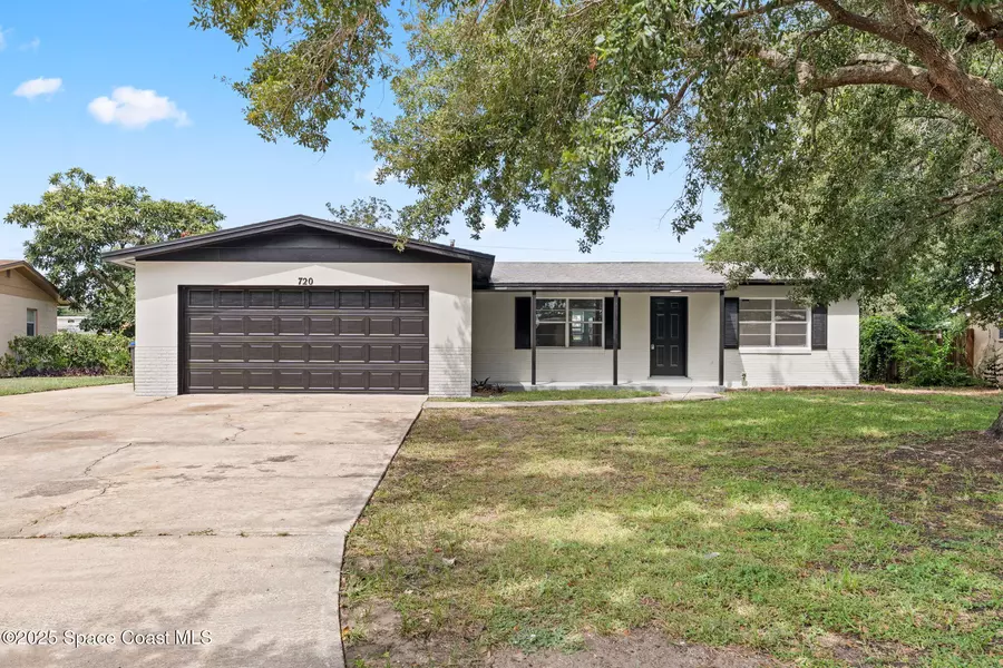 720 Everglades CT, Titusville, FL 32780