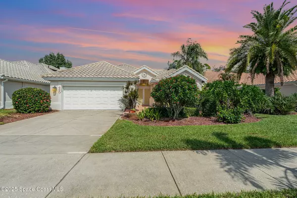 490 Carmel DR, Melbourne, FL 32940