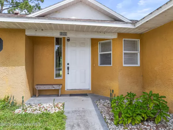 Palm Bay, FL 32907,1099 Pace DR NW