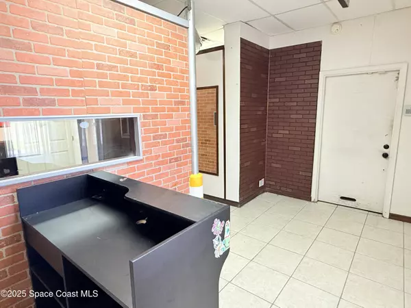 Merritt Island, FL 32953,2555 N Courtenay Pkwy #31