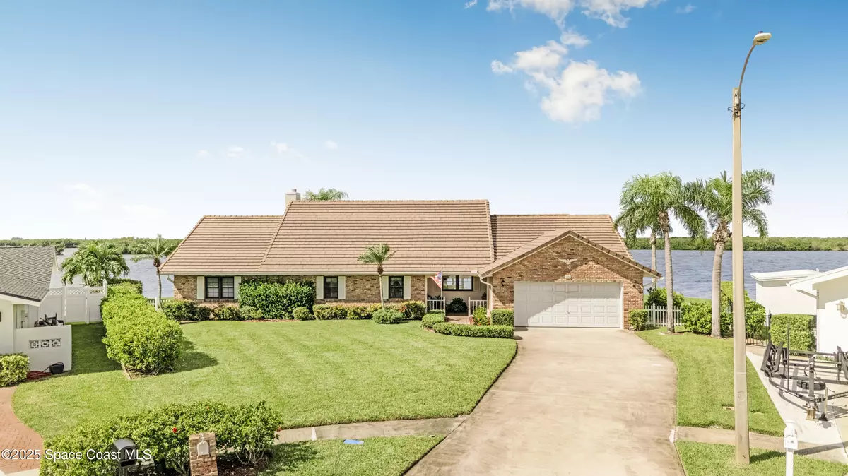 Cocoa Beach, FL 32931,284 Andros AVE