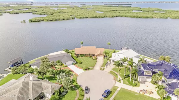 Cocoa Beach, FL 32931,284 Andros AVE