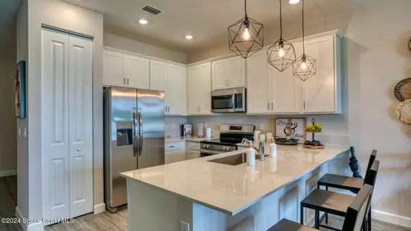 Palm Bay, FL 32907,1281 Miraflores TRL NW