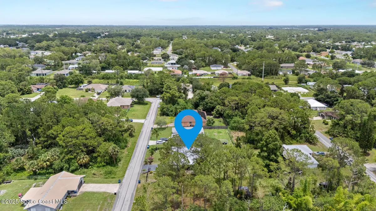 Palm Bay, FL 32907,1330 Gimlet ST NW