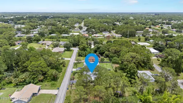 1330 Gimlet ST NW, Palm Bay, FL 32907
