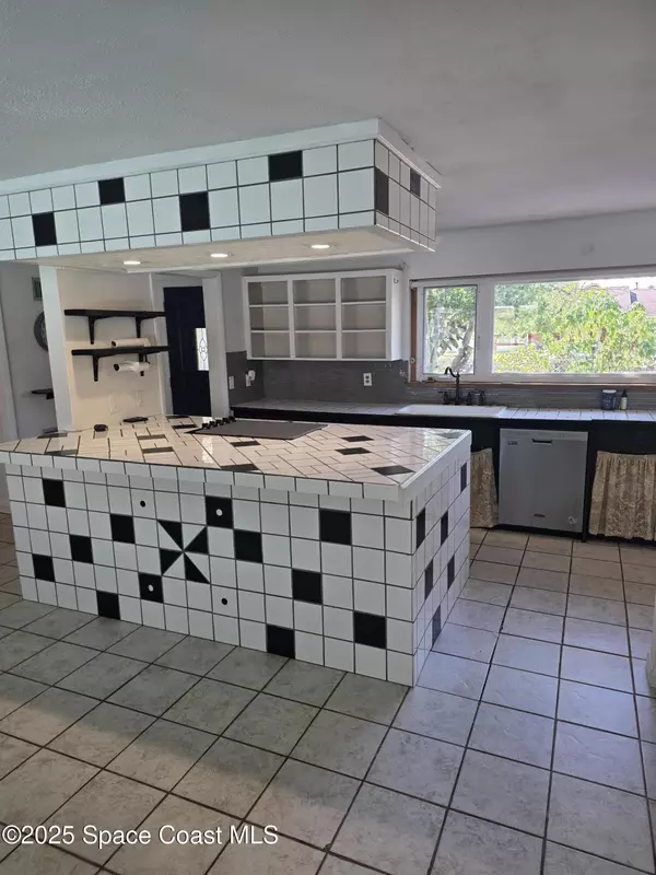 Titusville, FL 32780,1630 Nassau ST
