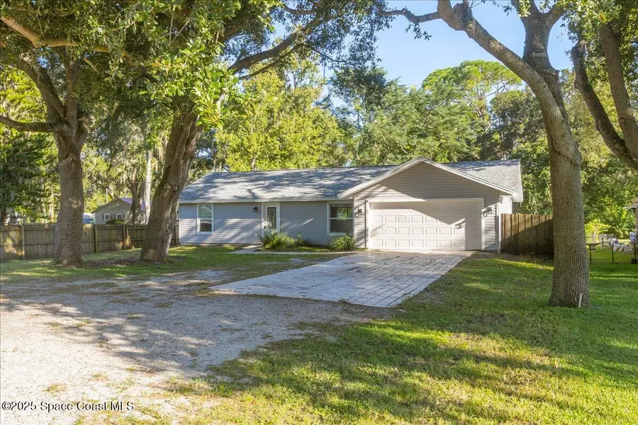 4136 Blackgum DR, Mims, FL 32754