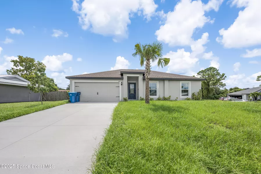 1602 Saladino ST SE, Palm Bay, FL 32909