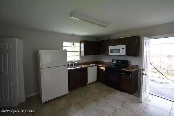 Palm Bay, FL 32909,849 Talmadge AVE SE