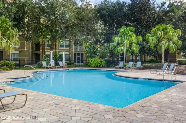 Orlando, FL 32835,3338 Robert Trent Jones DR #30704