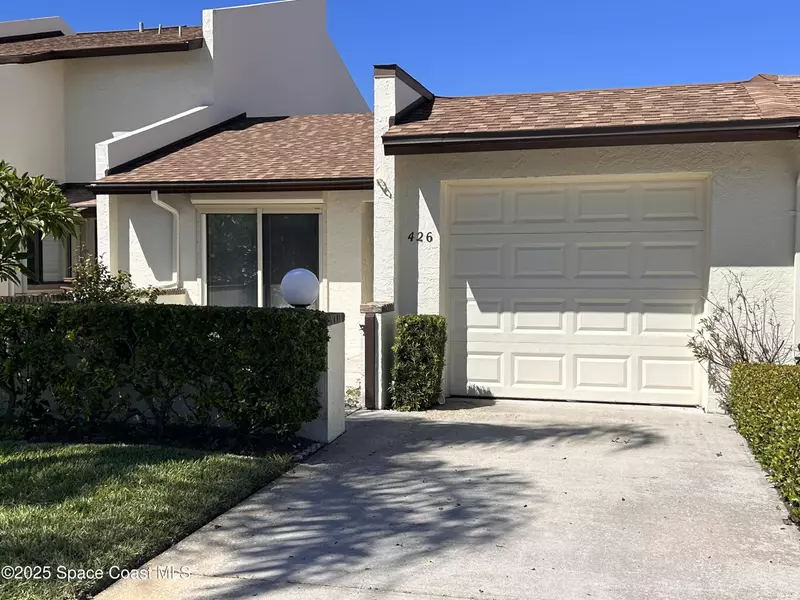 426 Hawthorne CT, Indian Harbour Beach, FL 32937