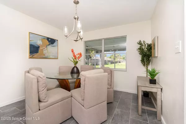 Palm Bay, FL 32905,790 Aragon AVE NE
