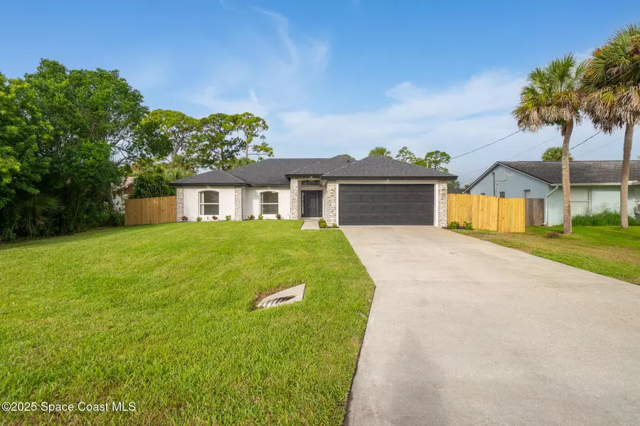 7020 Ackerman AVE, Cocoa, FL 32927