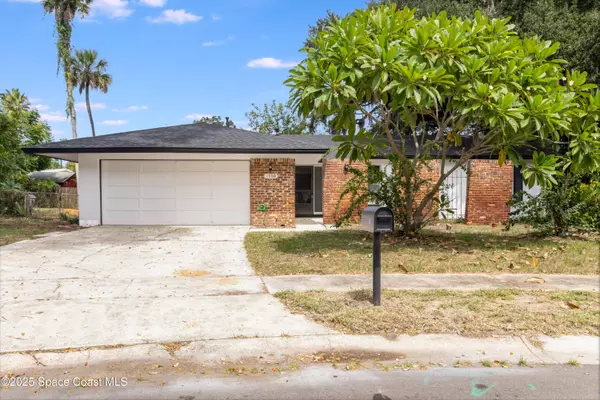1300 La Mesa CT, Titusville, FL 32780