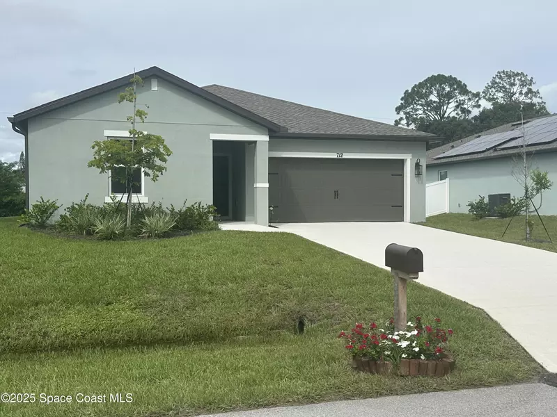 712 Donau AVE NW, Palm Bay, FL 32907