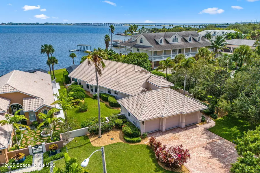 6301 Portofino LN, Melbourne, FL 32940
