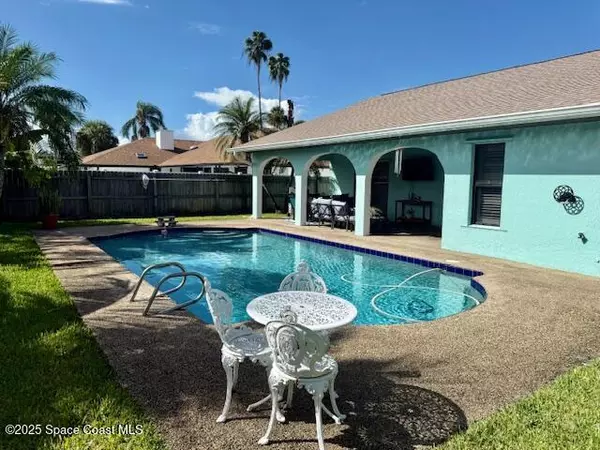 Indian Harbour Beach, FL 32937,502 Bay CIR