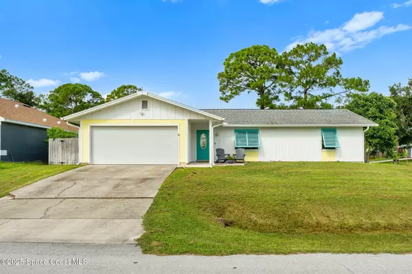 1370 Medina AVE NW, Palm Bay, FL 32907