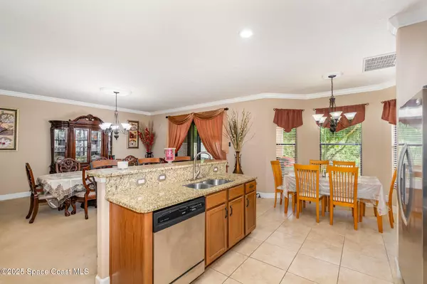 Rockledge, FL 32955,912 Whetstone PL